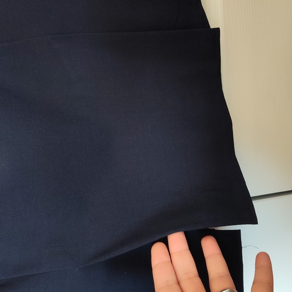 Navy blue wool blend pencil skirt US 0 - Picture 4 of 6